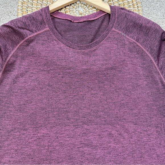 Lululemon Men’s Metal Vent Tech Shortsleeve Shirt 2.0 Gym in Pink Lychee XL - Picture 4 of 13